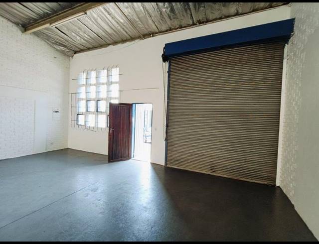 INDUSTRIAL PROPERTY TO RENT IN HALFWAY HOUSE